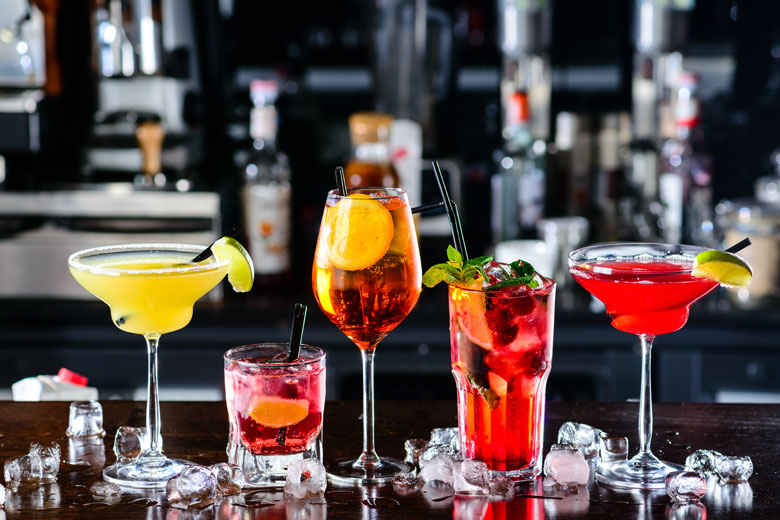 Cocktails et alcools forts : comment les marier ?